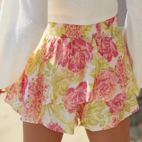 NWOT Maaji Floral Skort (Size M) - Picture 2 of 10